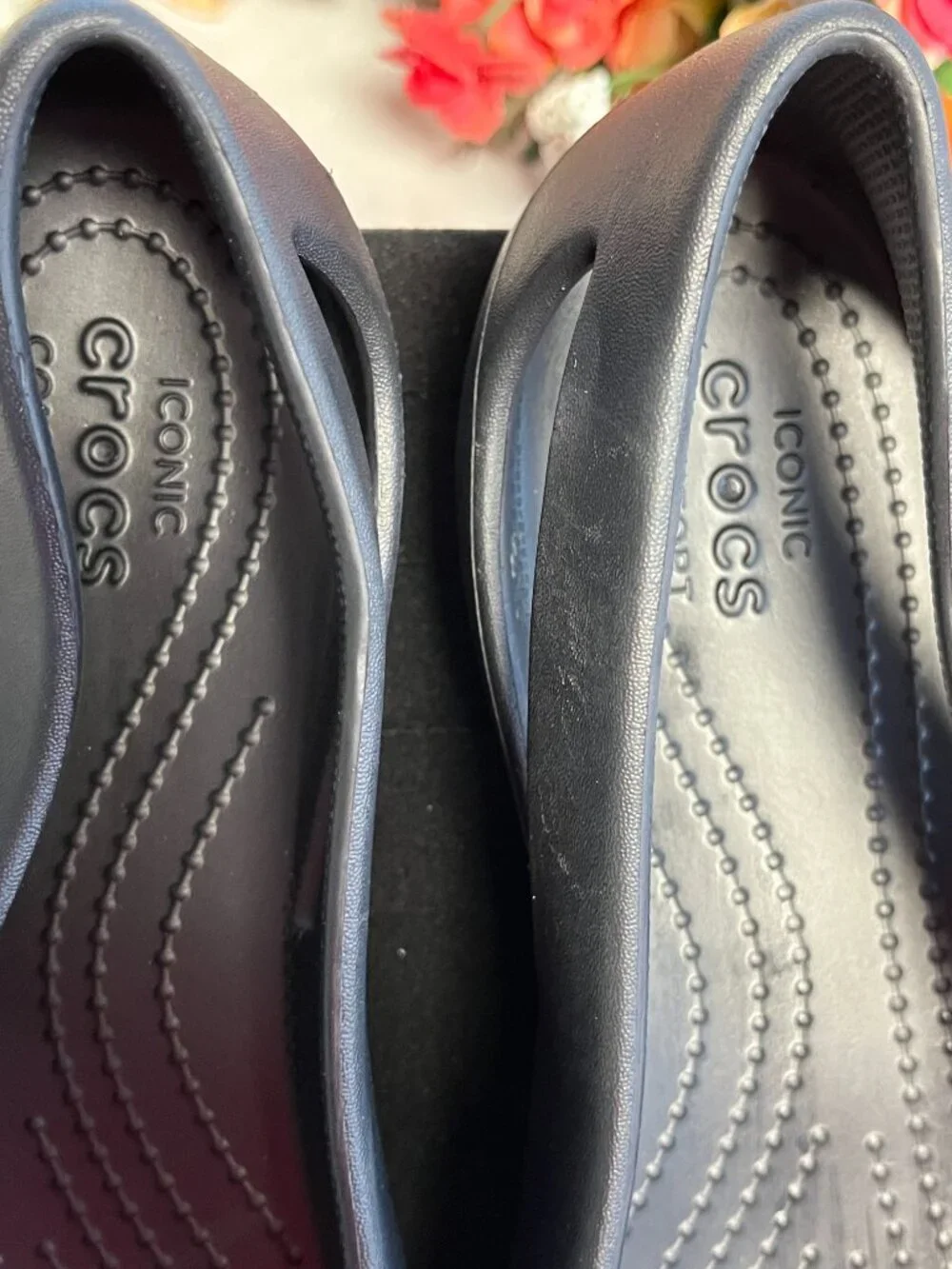 Crocs Iconic Comfort Black Slip On Flats Side Cutout W6